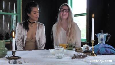 Lesbian Fingering - Submission #654: Hanna & Jin - Lay The Table - hclips.com