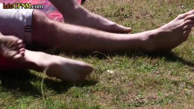 Curvy cfnm dominas sucking and jerking outdoors in group - txxx - Britain