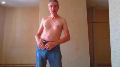 j'arrache mon slip pour me branler - fetishpapa.com
