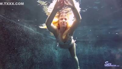 Hollie Stevens - Crazy Xxx Video Tattoo Incredible Youve Seen - upornia.com