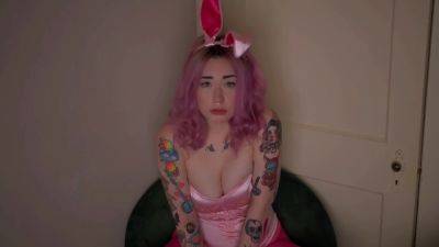 Submissive Bunny Girl Wants To Be Your Slave - hotmovs.com