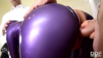 Latex Spanking Therapy, Part 2 - hotmovs.com - Britain