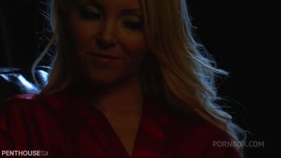 Blondes For Bondage - Episode 2 - hotmovs.com - Usa