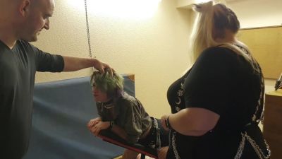 Emily Ist Introduced To Her Dominant Playpartner Sue For Tonight - hclips.com