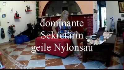 Dominant Secretary - Nylon Sow - hclips.com