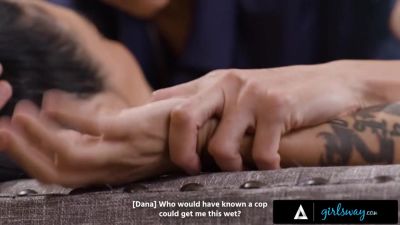GIRLSWAY - Dominant Police Officer MILF Penny Barber DISCIPLINES Dana Vespoli On Respecting The Law - hotmovs.com