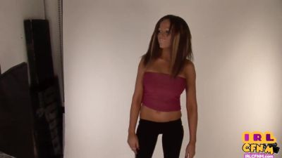 Ebony CFNM MILF spoiling dude at casting - hotmovs.com - Britain