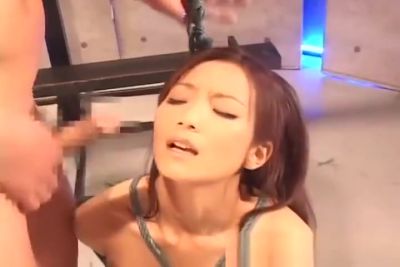 Slave Has A Cock She Gets Fed - hotmovs.com - Japan