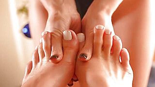 The fresh yr began with a foot fetish massage, leading to hard-on in feet - ah-me.com