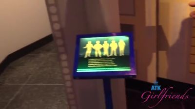 Virtual Date Wax Museum 1/2 With Liora Vane And New Babe - upornia.com