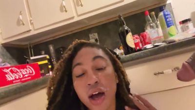 Curvy Jamaican beauty takes deep anal from muscular lover in the kitchen - yesvids.com